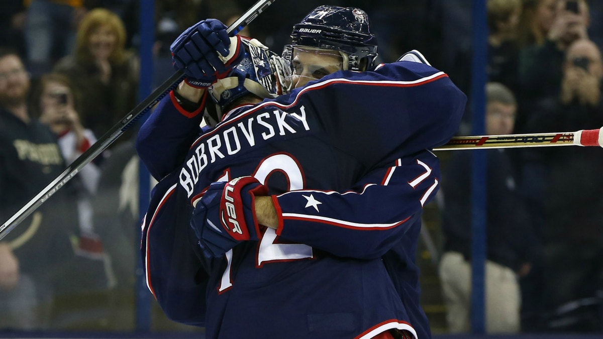 Columbus Blue Jackets atop Metro after 7-1 rout of Pittsburgh Penguins