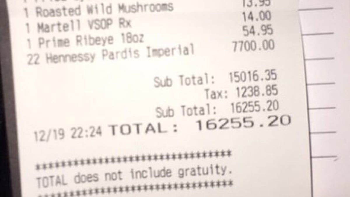 A Texans rookie got stuck with a $16,000 dinner bill