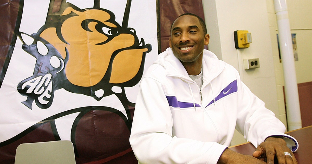 Kobe Bryant memorabilia stolen from the NBA legend's high school - FOXSports.com