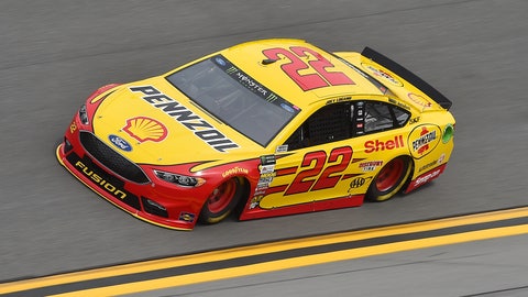 Fifth-Place in Advance Auto Parts Clash Fifth-Place in Advance Auto Parts Clash