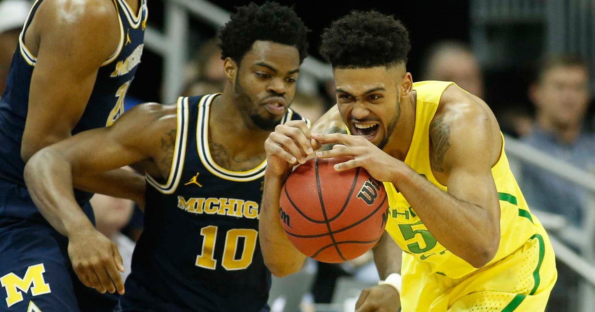 Oregon beats Michigan after incredible back-and-forth finish, reaches Elite Eight | FOX Sports