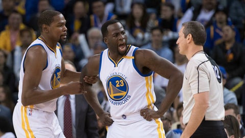 Kevin Durant's Text Messages Revealed After Announcement of Being Out 4 Weeks