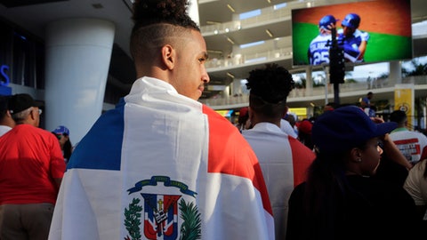 Bautista homers, Dominican Republic crush Canada