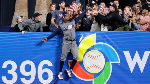 Adam Jones saves United States at teammate's expense Adam Jones saves United States at teammate's expense