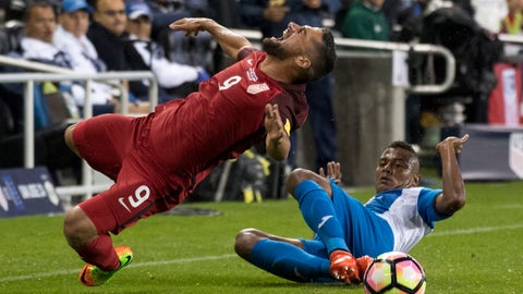 Dempsey grabs hat-trick as U.S. hammer Honduras 6-0 Dempsey grabs hat-trick as U.S. hammer Honduras 6-0