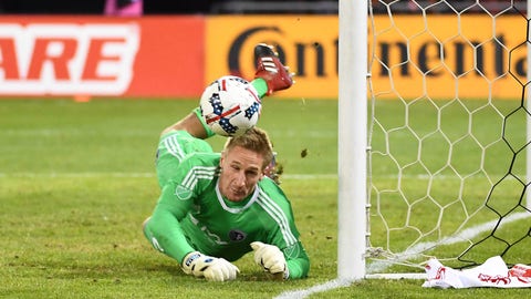 Sporting KC beats the Timbers 1-0 in Portland