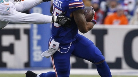 Mike Gillislee officially lands with Patriots