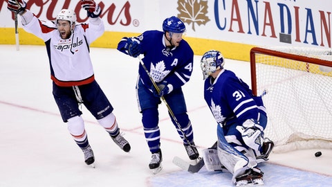 Maple Leafs' rookie trio just too much to handle for tired Capitals