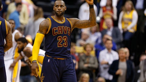 LeBron James Traveled Before Go-Ahead 3-Pointer in Game 4