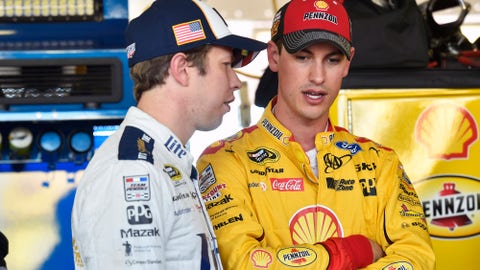 Keselowski conquers Martinsville at last