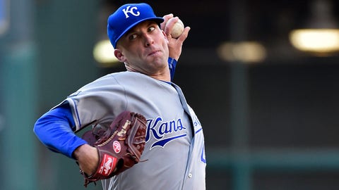 DeShields RBI single in 13th gives Texas 1-0 win over Royals