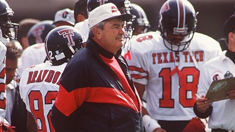 Spike Dykes, revered former coach at Texas Tech, dead at 79 Spike Dykes, revered former coach at Texas Tech, dead at 79
