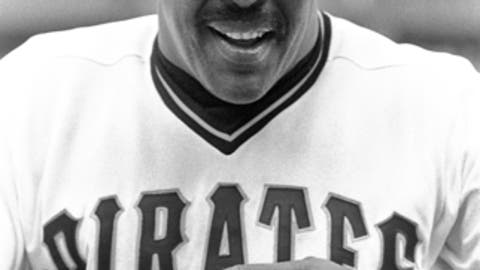 Pirates icon Willie Stargell's widow raises ire with memorabilia auction