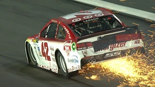 Kyle Larson Hits the Outside Wall Hard at Charlotte | 2017 CHARLOTTE | FOX NASCAR