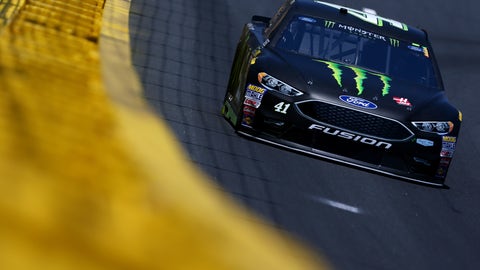 Kevin Harvick wins at Sonoma for 1st victory of season