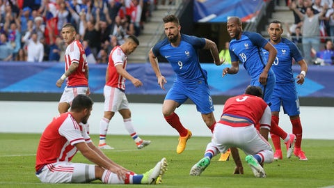 Giroud nets treble as France rout Paraguay