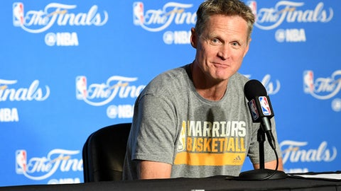 Durant's 'amazing' defense hailed by Warriors coach Kerr