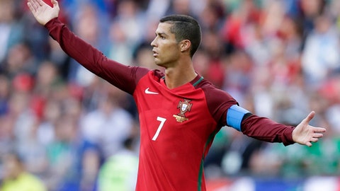Real Madrid president downplays Ronaldo's exit talk Real Madrid president downplays Ronaldo's exit talk