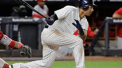 Yankees' Hicks to DL with rib injury, Ellsbury could return
