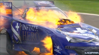 Jack Beckman Wins Funny Car Final at Norwalk | 2017 NHRA DRAG RACING