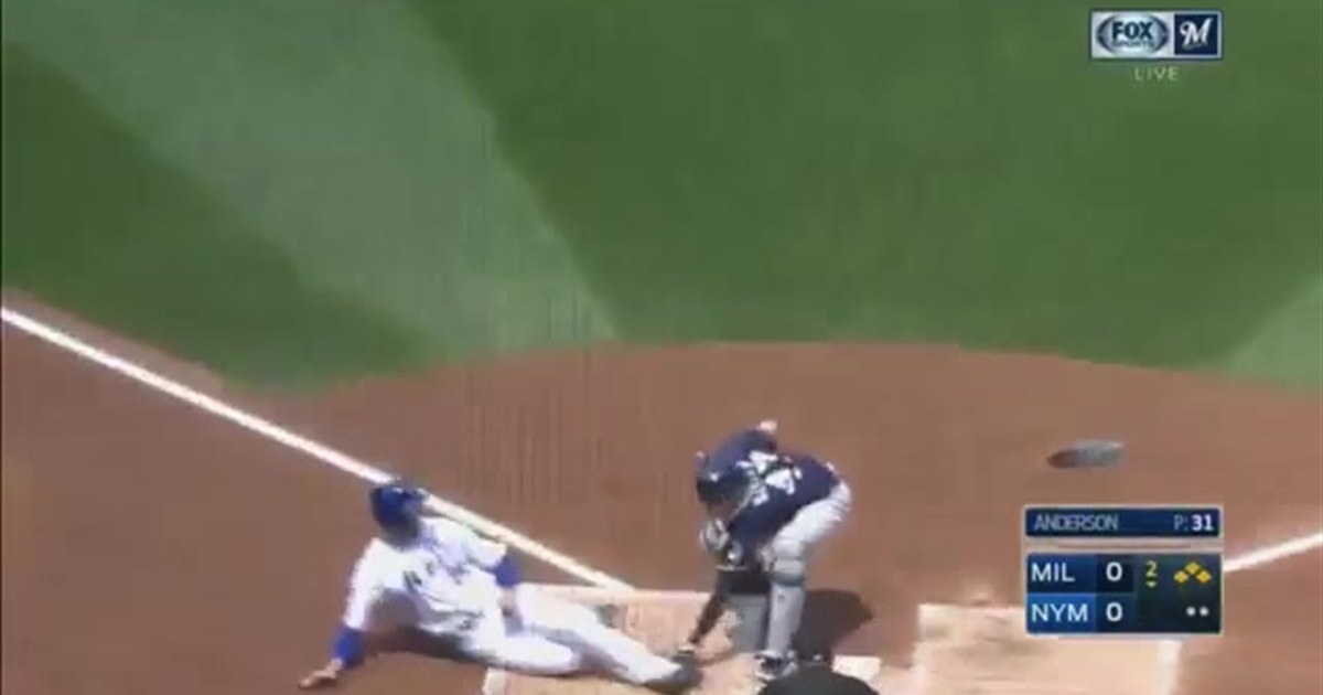 WATCH: Brewers' Franklin, Bandy combine for incredible run-stopping defense - FOXSports.com