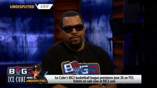 Ice Cube on Floyd vs. Conor: 'Mayweather gonna put them thangs on him' | UNDISPUTED