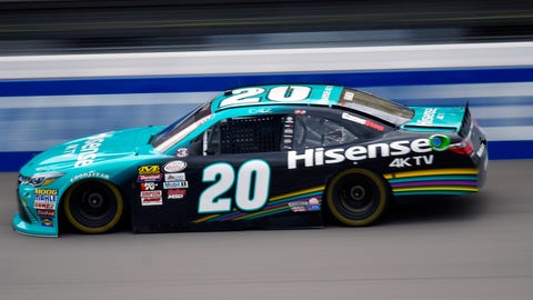 Larson, Truex take top 2 spots in Michigan qualifying Larson, Truex take top 2 spots in Michigan qualifying