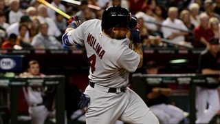 WATCH: Molina extends hitting streak to 14 games while driving in two