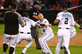 Herrmann caps D-backs' comeback for