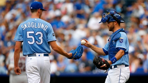 Perez's grand slam lifts Royals to 6-4 win over Red Sox