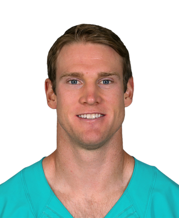 The 35-year old son of father (?) and mother(?) Ryan Tannehill in 2024 photo. Ryan Tannehill earned a 1,66 million dollar salary - leaving the net worth at 22.6 million in 2024