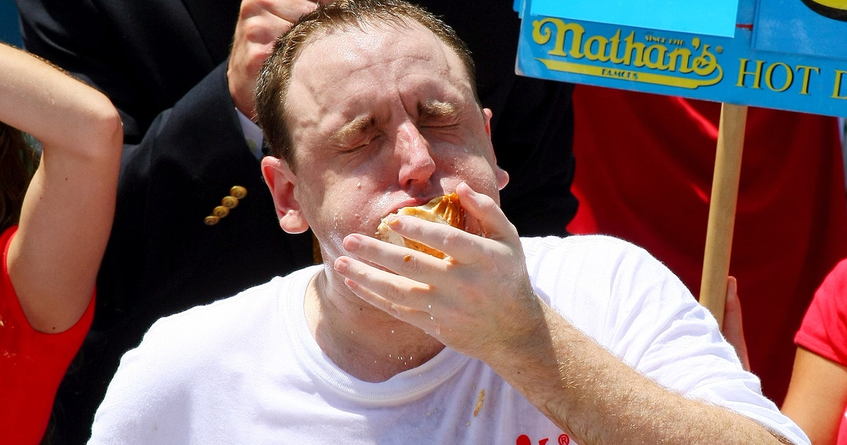 Joey Chestnut's Steak-eating Record Smashed By Mom Of Four | FOX Sports