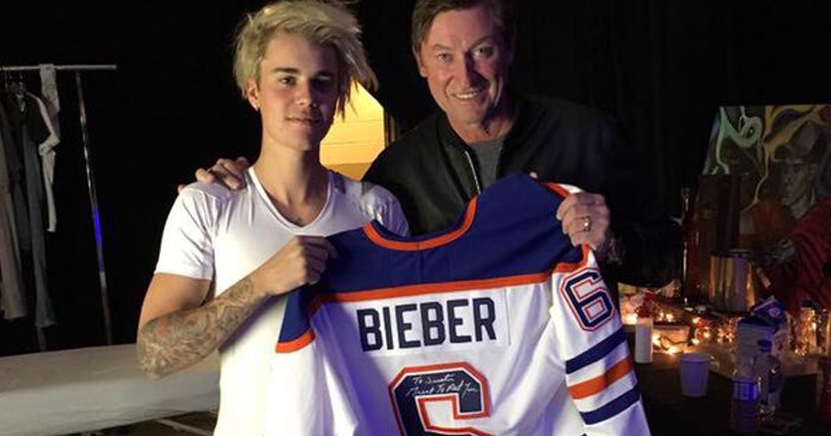 032816-NHL-Wayne-Gretzky-Justin-Bieber-Pi.vresize.1200.630.high.0.jpg