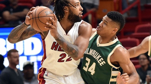 Cavs to sign Derrick Williams
