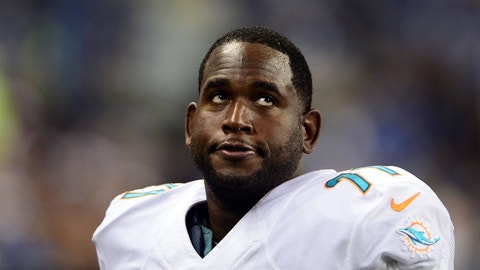 Dolphins Release Left Tackle Branden Albert