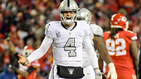 Raiders QB Derek Carr commits another act of kindness for a stranger Raiders QB Derek Carr commits another act of kindness for a stranger