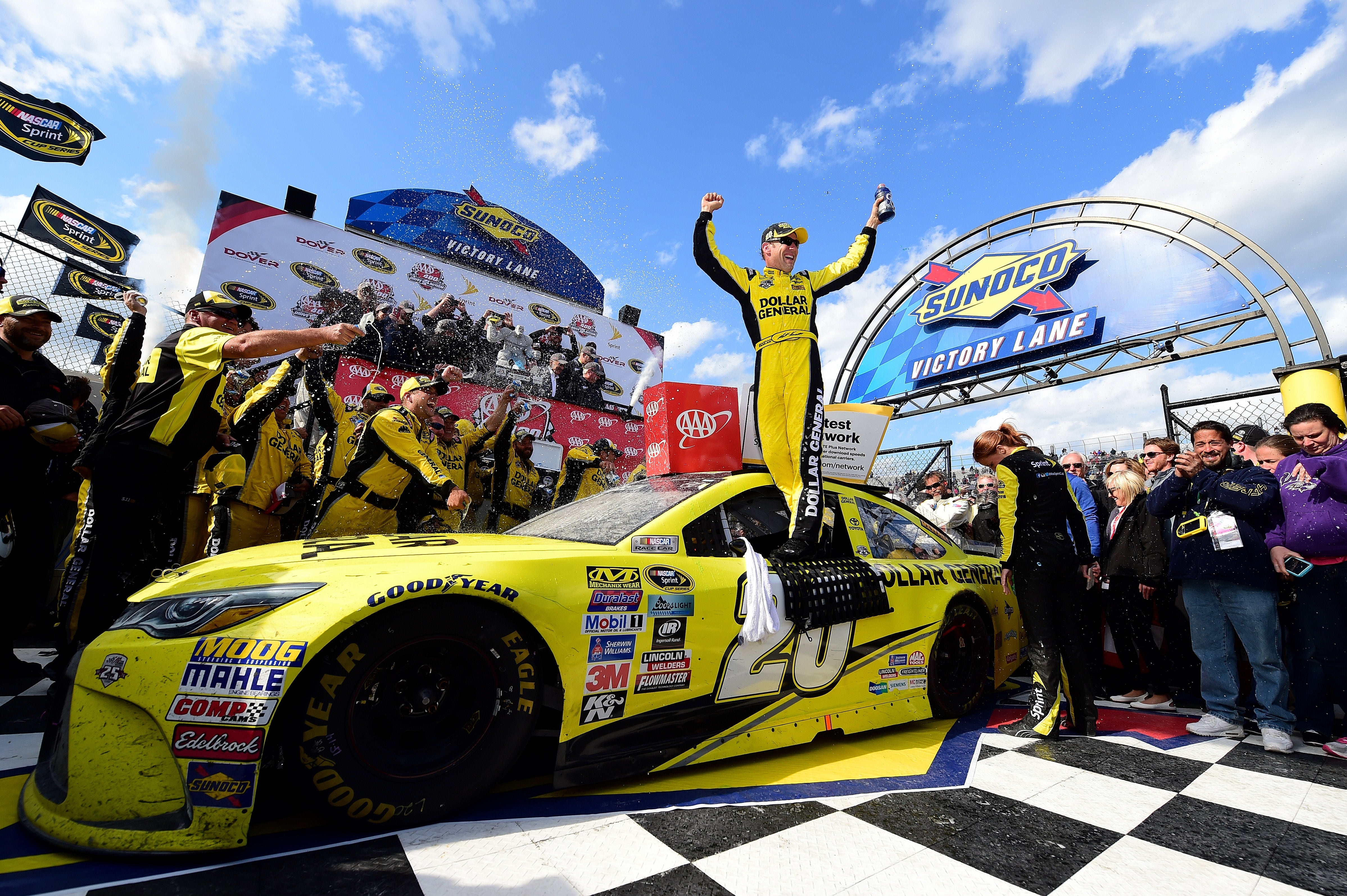 19 Tracks Where Matt Kenseth Has Won Nascar Cup Series Races Fox Sports