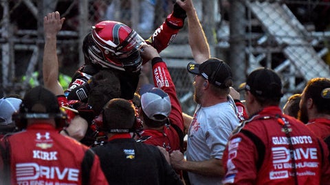 Martinsville Speedway, 9