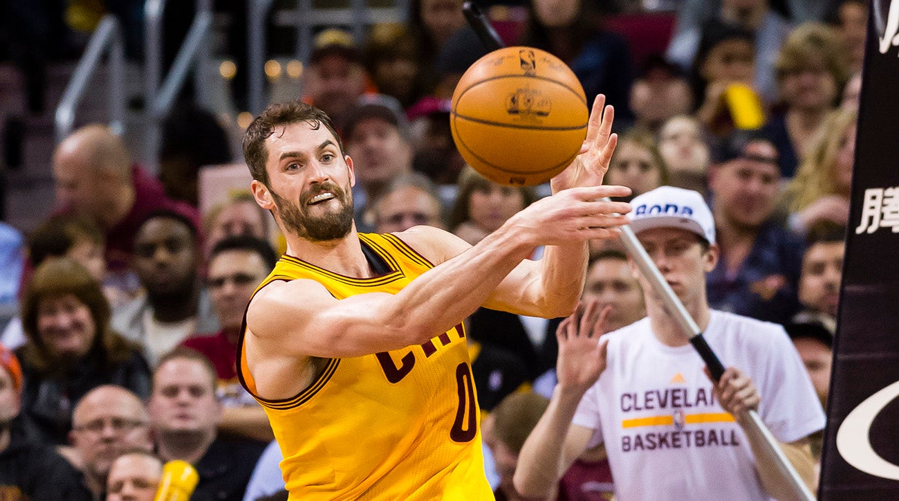 Watch: Kevin Love throws another gorgeous touchdown pass to LeBron ...