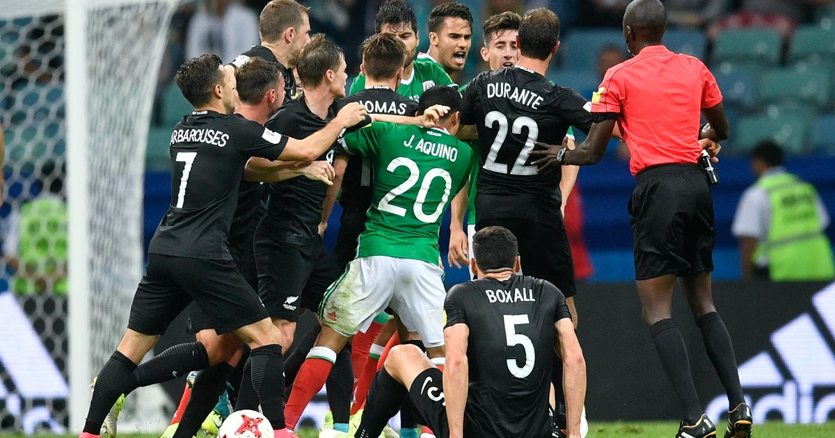 Mexico's heated ending with New Zealand puts VAR's 