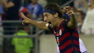 Omar Gonzalez gives USA 1-0 lead against El Salvador | 2017 CONCACAF Gold Cup Highlights