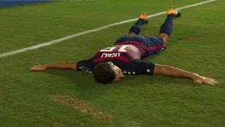 Eric Lichaj makes it 2-0 for USA just before the break | 2017 CONCACAF Gold Cup Highlights