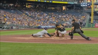 WATCH: Travis Shaw scores after nifty slide past Pirates' Cervelli