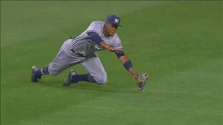 WATCH: Brewers' Broxton makes incredible diving catch