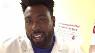 Tennessee Titans tight end Delanie Walker plays dentist for the day | PROcast