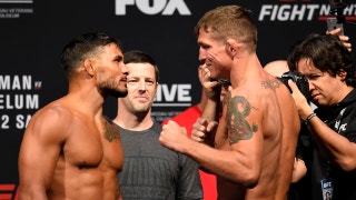 Dennis Bermudez vs. Darren Elkins face off at UFC Fight Night weigh-in