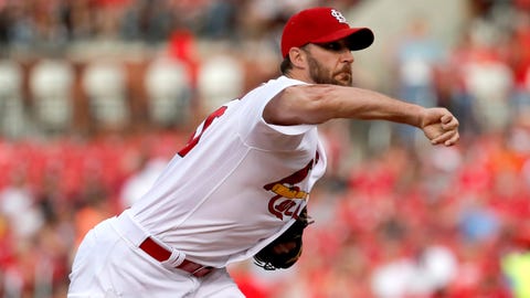 Cardinals disable pitcher Adam Wainwright