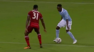 Sporting KC tops FC Dallas to reclaim first in the Western Conference | 2017 MLS Highlights