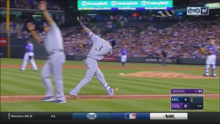 WATCH: Brewers' Broxton, Arcia hit back-to-back home runs