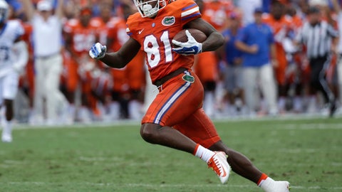 Florida suspends 7 players for MI game Florida suspends 7 players for MI game